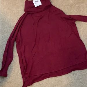 Hyde & Chic long sleeve, turtle neck